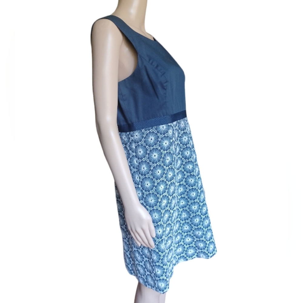 Vineyard Vines Womens Sleeveless Navy Dress Knee Length Embroidered Size 10 - Picture 2 of 11